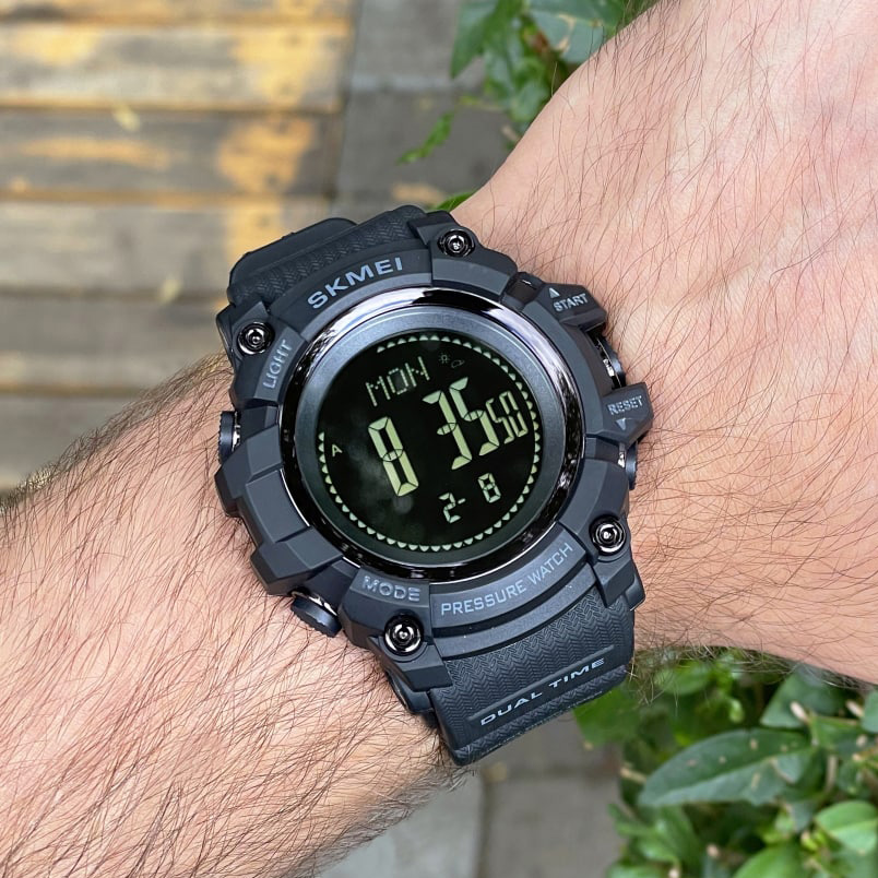 SKMEI 1358 BLACK SMART WATCH COMPASS - деталі корпусу