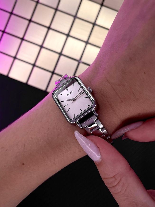 Годинник Casio LTP-V009D-4E 1141-0024 фото