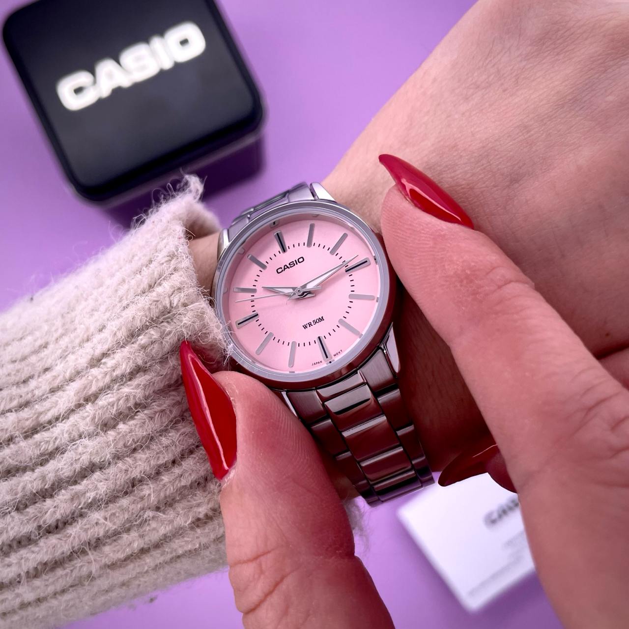 CASIO LTP-1303D-4A - ремінець та застібка