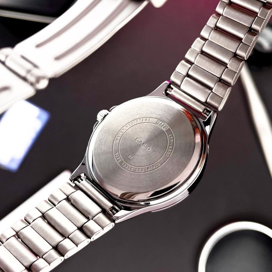 Годинник Casio LTP-V300D-4A 1141-0097 фото
