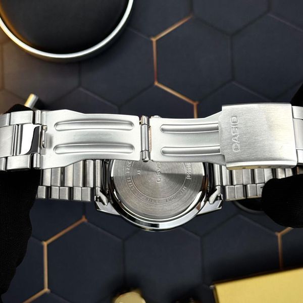 Годинник Casio MTP-VD01D-1B 1141-0041 фото