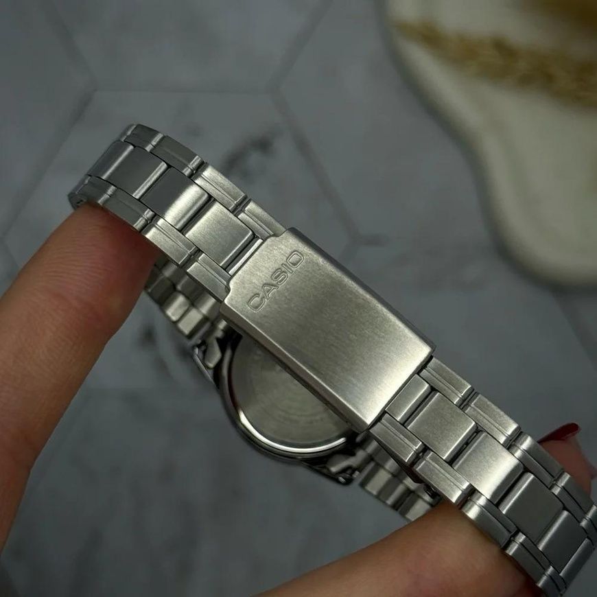 Годинник Casio LTP-V001D-7B 1141-0126 фото