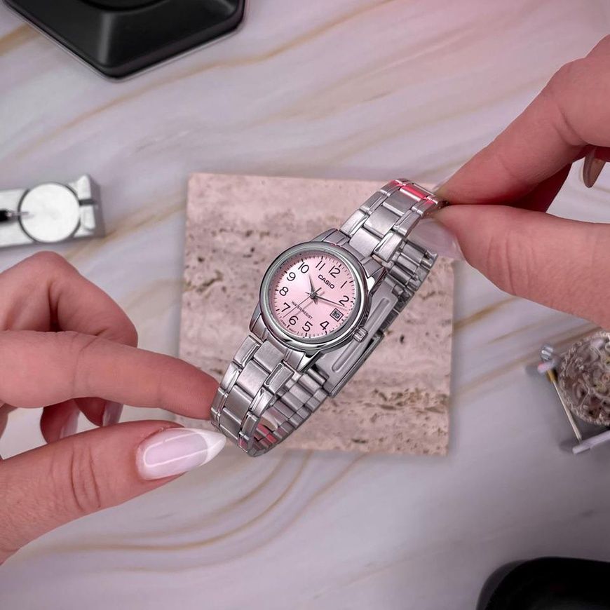 Годинник Casio LTP-V002D-4B 1141-0402 фото